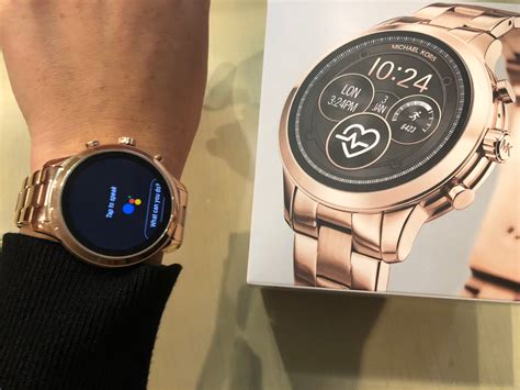 michael kors smart watch how to set time|mk watch date and time.